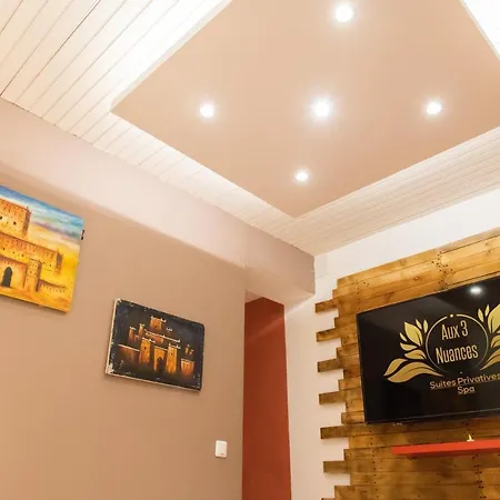Aux 3 Nuances Suites Privatives & Spa Calais Exterior foto